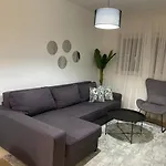 Vista Apartment