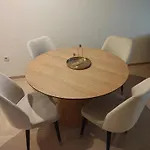 Vista Apartment