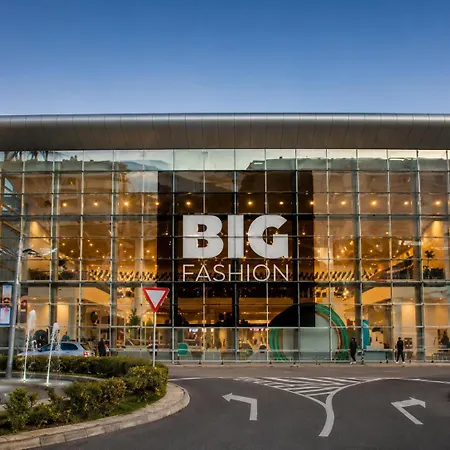 Astra Kvart Near Big Fashion Center * Podgorica