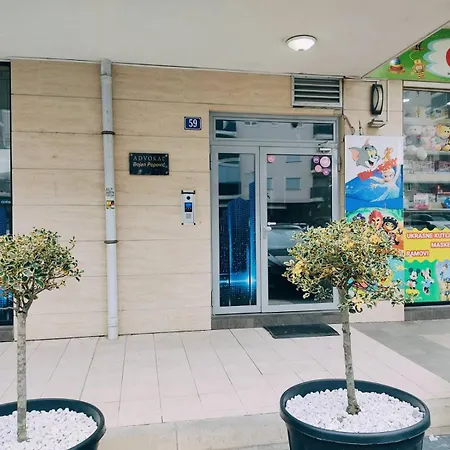 Astra Kvart Near Big Fashion Center Lejlighed Podgorica